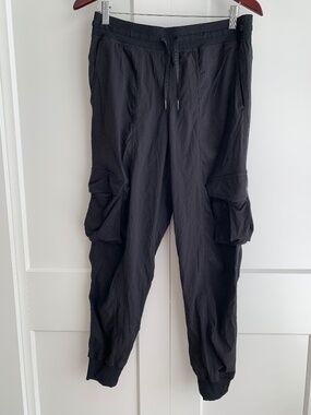 Lululemon Dance Studio Black Cargo Pant Size M
